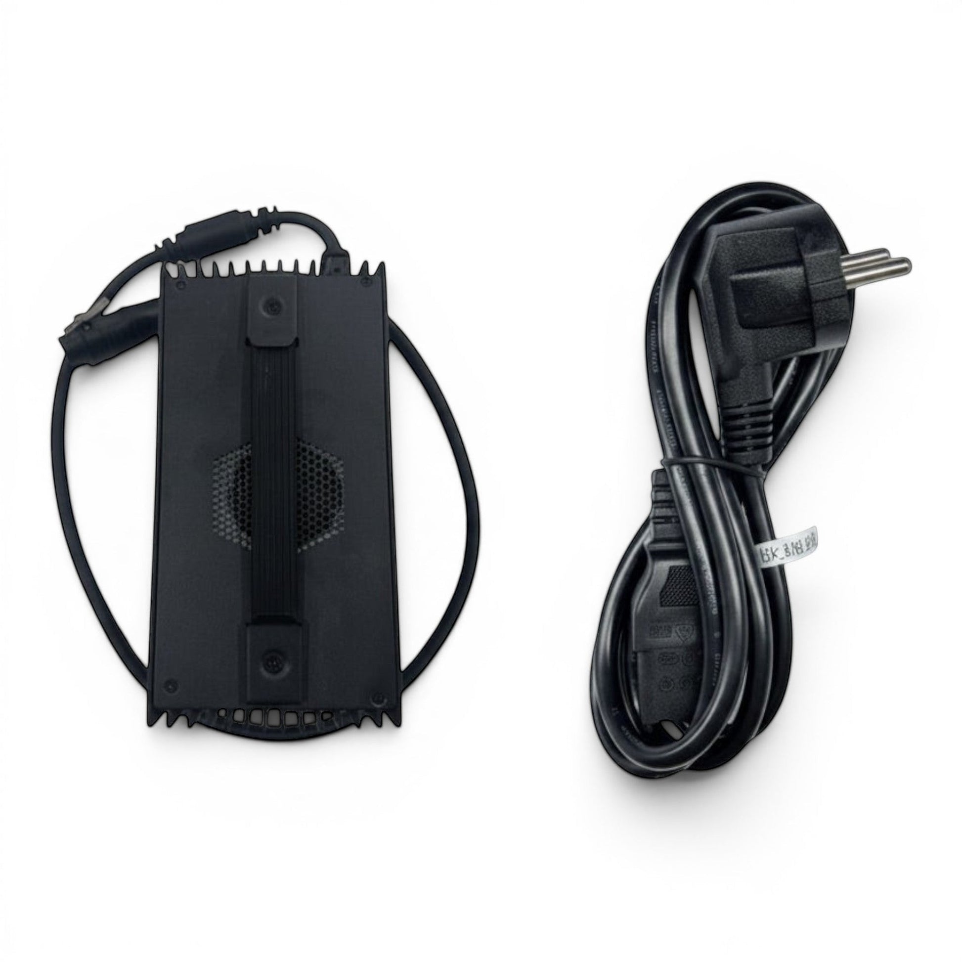 MT1 – Ladegerät (EU) / Charger (EU standard)