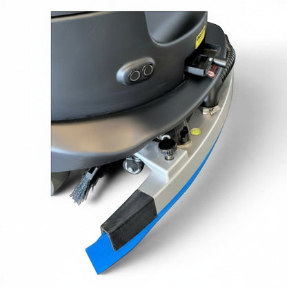 Scrubber 50 gebogene blaue PU-Sauglippe hinten für effiziente Wasseraufnahme
